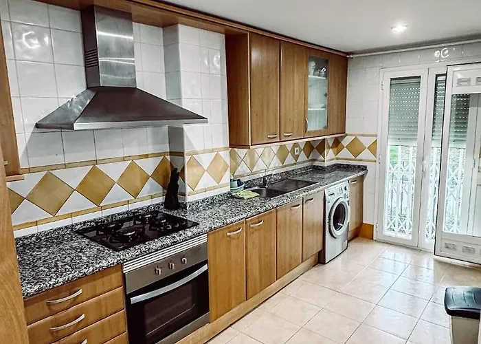 With Pool And Big Terrace With Pool View And Near To Appartamento Marbella