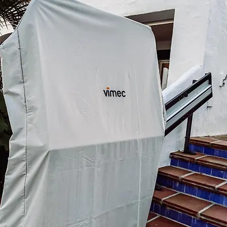 アパート With Pool And Big Terrace With Pool View And Near To *