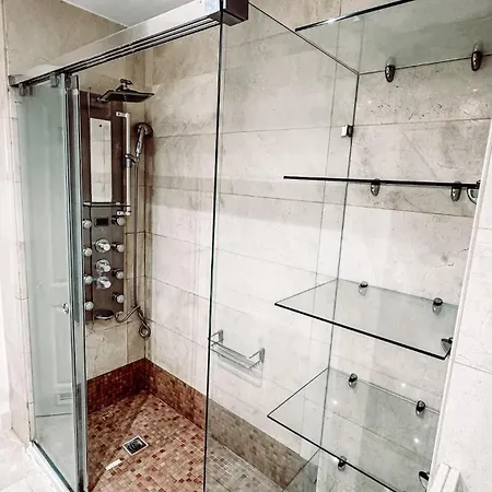 公寓 With Pool And Big Terrace With Pool View And Near To 马尔韦利亚