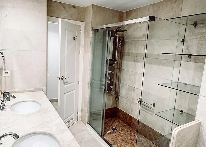 With Pool And Big Terrace With Pool View And Near To 아파트